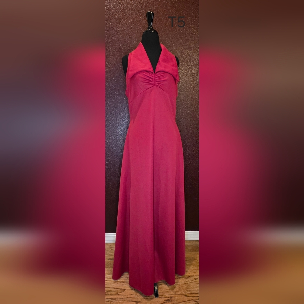 Elegant Vintage Burgundy Sleeveless Dress